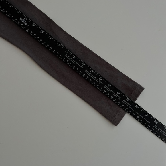 Active Basic Set Of 2 Long Sleeve T Shirts Sz L Black & Brown Stretch Capsule - Picture 7 of 9